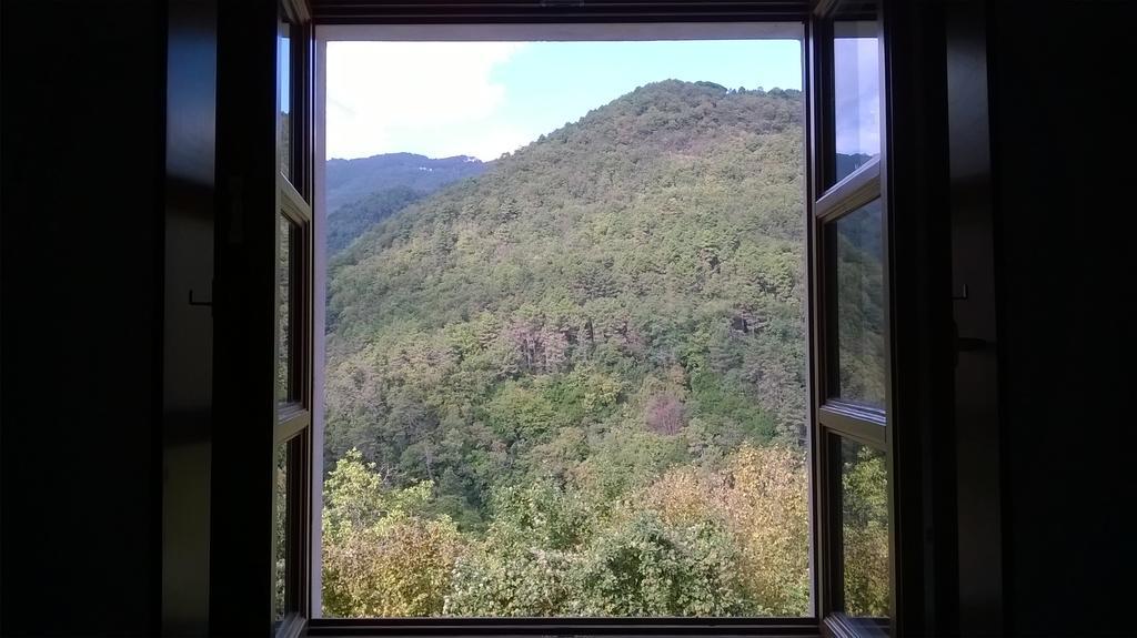 Il Borgo Di Pegui Villa Bolano Luaran gambar